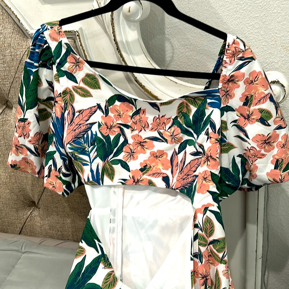Floral casual dress